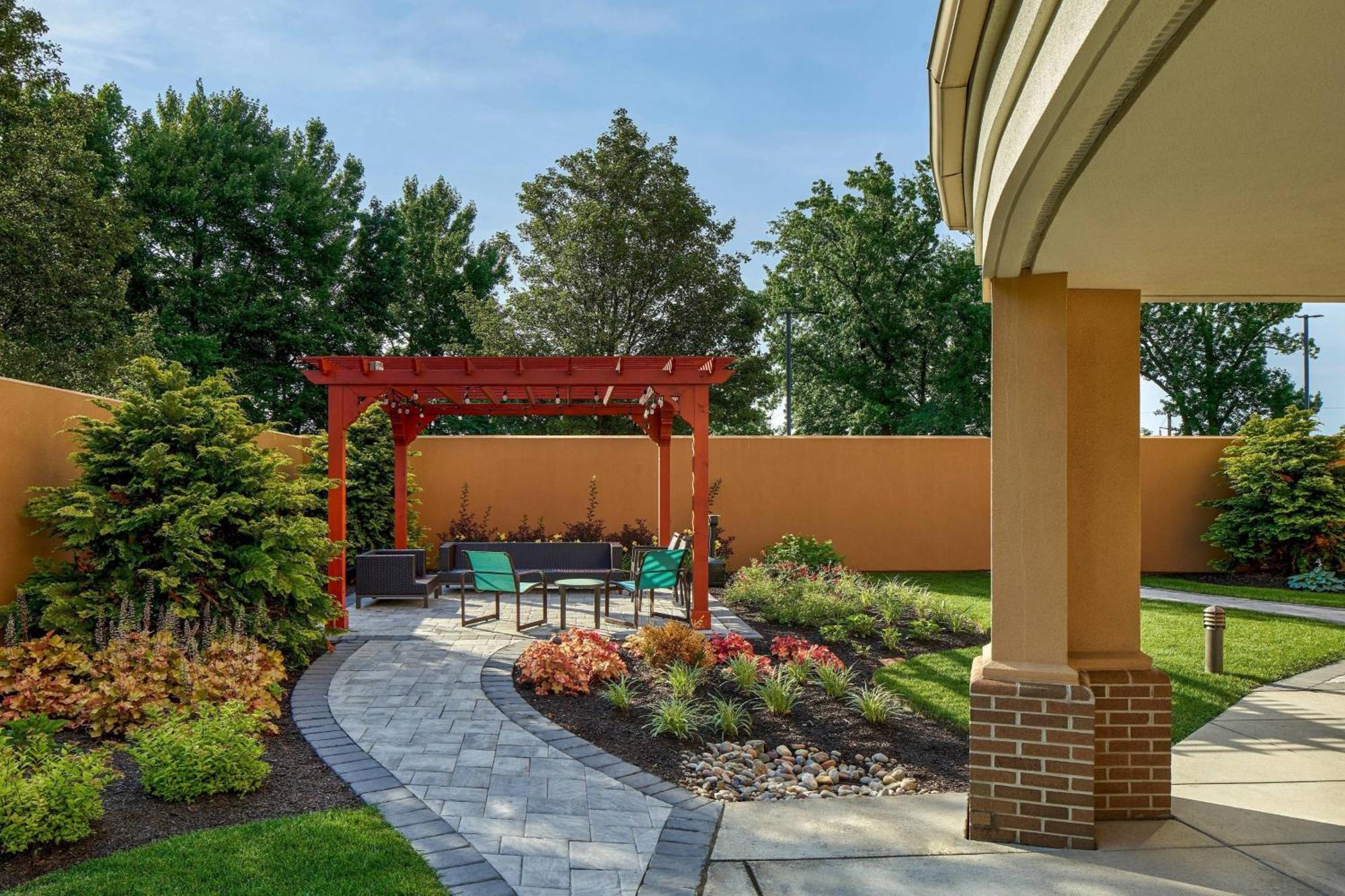 Courtyard Philadelphia/Langhorne Exterior foto